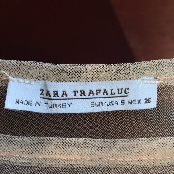 ⚡️SALE⚡️ Zara mesh top - Picture 7 of 7